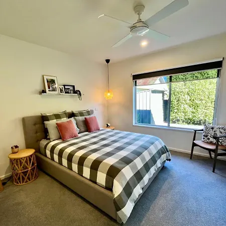 20 On Rayner Villa Myrtleford Exterior photo